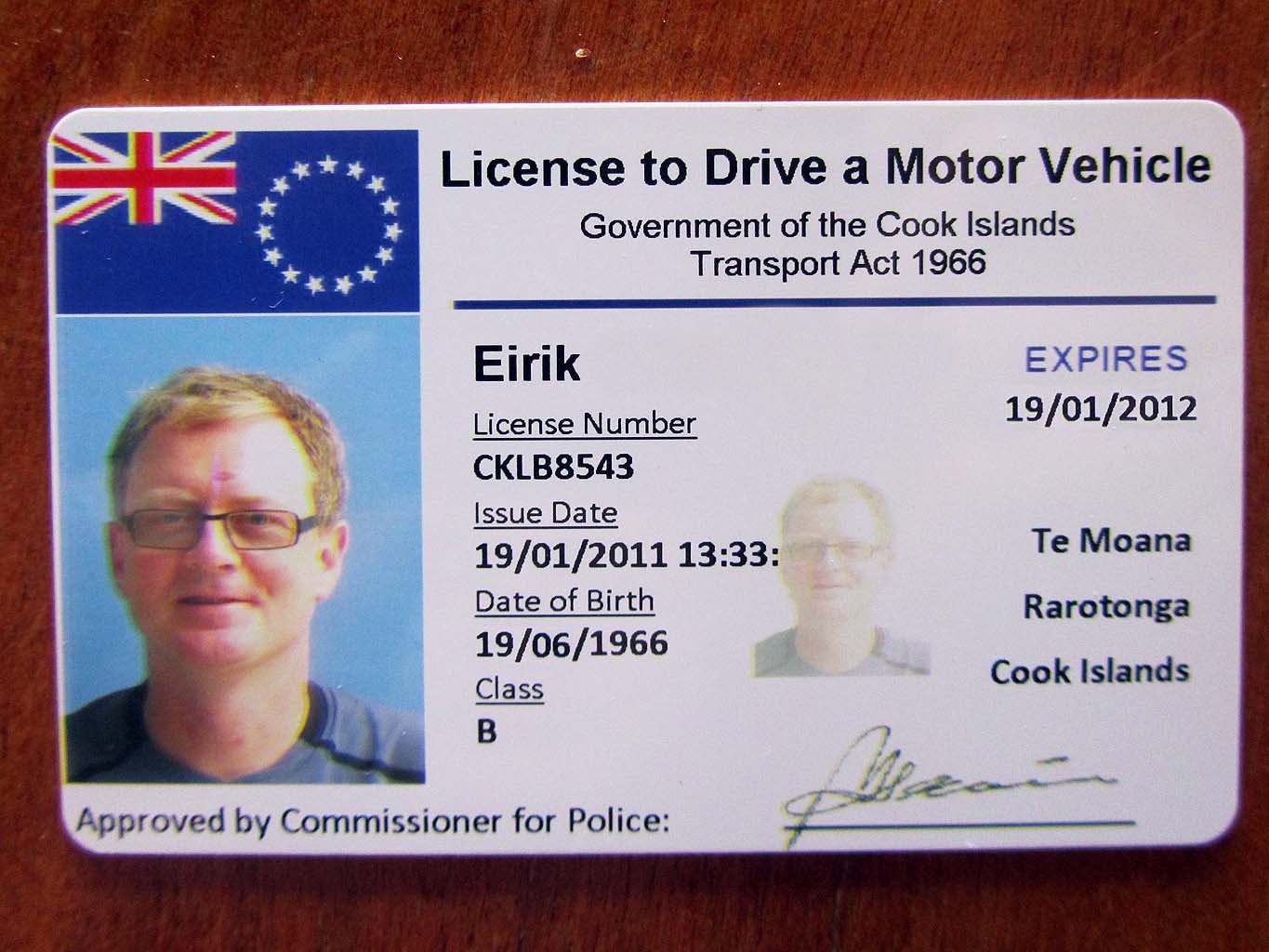 Where to order a Cook Islands driving license? Check out these options